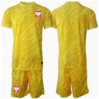 Camiseta Polonia Portero Primera Equipación Replica Eurocopa 2024 para niños mangas cortas (+ Pantalones cortos)
